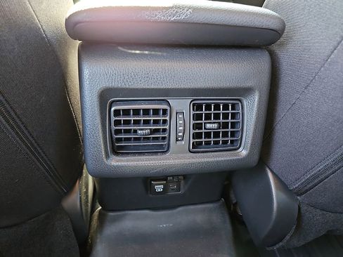 Used 2025 Toyota Camry LE image 8