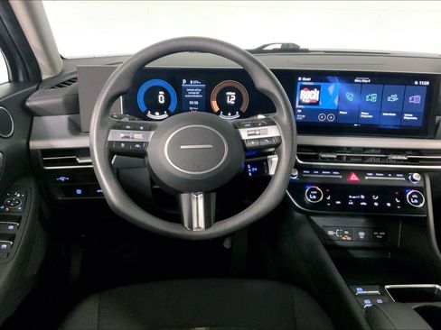 Used 2024 Hyundai Sonata SEL FWD image 5