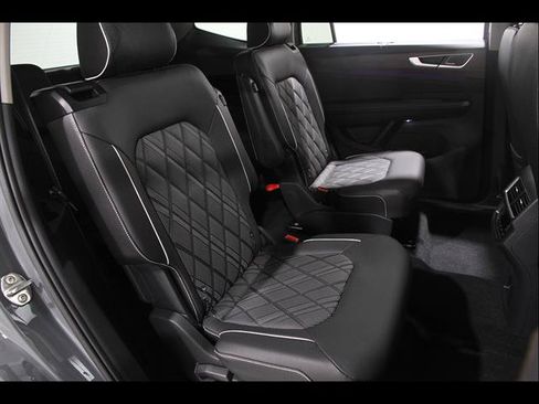 Used 2026 Volkswagen Atlas SEL Premium R-Line AWD/4WD image 19