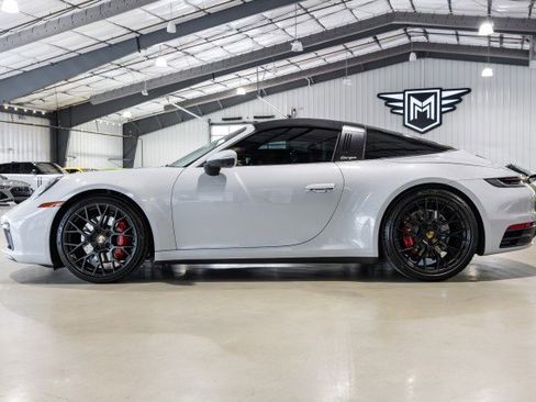 Used 2024 Porsche 911 Targa 4S w/ Premium Package image 3