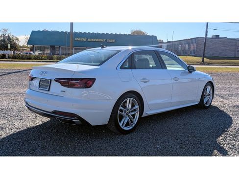Used 2022 Audi A4 2.0T Premium Plus image 7