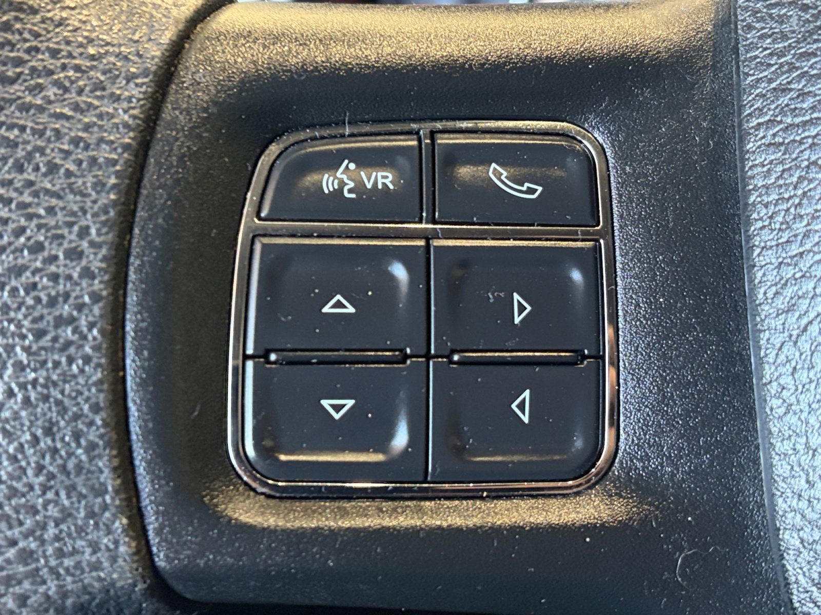 Used 2019 RAM 1500 Warlock w/ Electronics Group AWD/4WD image 20