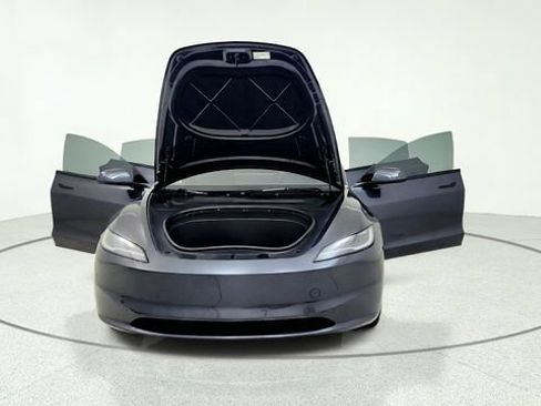 Used 2025 Tesla Model 3 RWD image 13