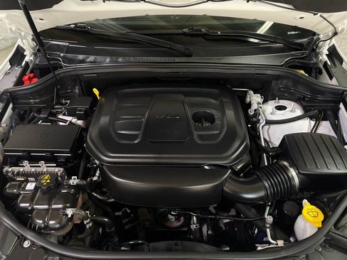 Used 2022 Jeep Grand Cherokee Limited image 42