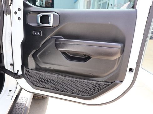 Used 2019 Jeep Wrangler Unlimited Sport AWD/4WD image 30