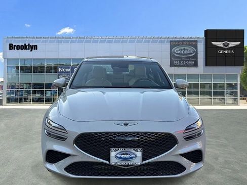Used 2025 Genesis G70 3.3T Advanced image 11