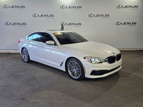 Used 2019 BMW 530e w/ Convenience Package image 3
