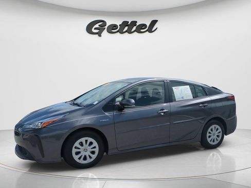 Used 2019 Toyota Prius LE FWD image 9