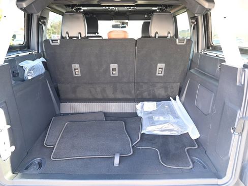 Used 2024 Ford Bronco Outer Banks image 39