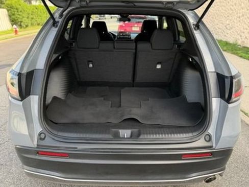 Used 2023 Honda HR-V Sport image 9