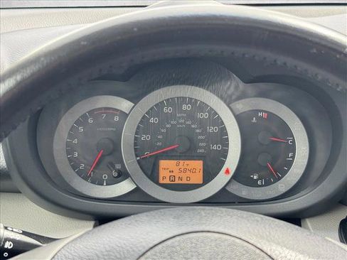 Used 2011 Toyota RAV4 Limited AWD/4WD image 13