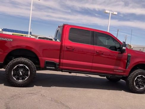 Used 2026 Ford F350 Platinum w/ Tremor Off-Road Package AWD/4WD image 2