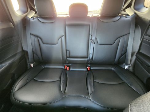 New 2026 Jeep Compass Limited image 30