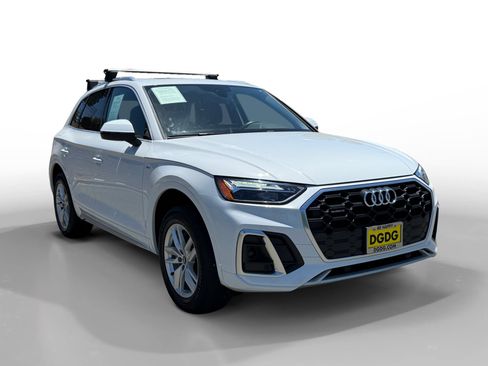 Used 2023 Audi Q5 2.0T Premium w/ Convenience Package AWD/4WD image 7