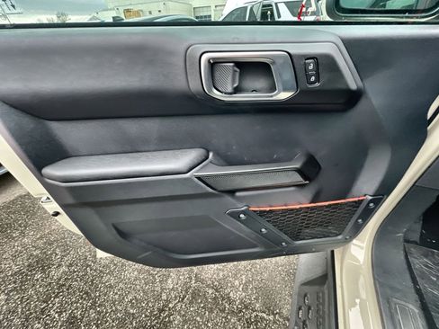 New 2025 Ford Bronco Raptor image 15