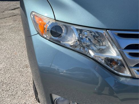 Used 2009 Toyota Venza Wagon 4D image 9