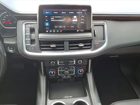 Used 2021 Chevrolet Tahoe Premier w/ Premium Package RWD image 30