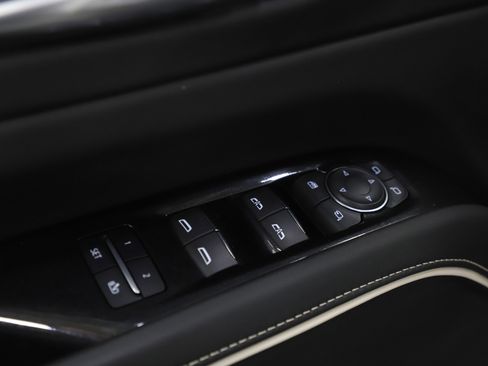 Used 2023 Cadillac Escalade ESV Sport Platinum w/ LPO, ONYX Package image 26