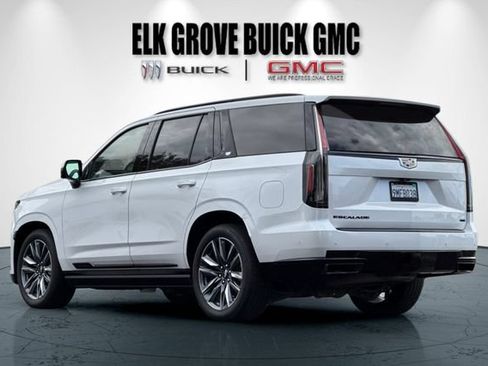 Used 2022 Cadillac Escalade Sport w/ Touring Package AWD/4WD image 6