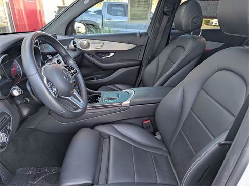 Used 2021 Mercedes-Benz GLC 300 image 13
