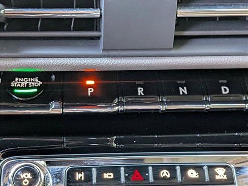Used 2023 Lincoln Corsair Reserve w/ Equipment Group 201A AWD/4WD image 15