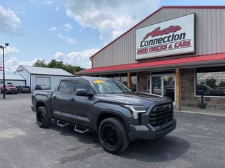 Used 2022 Toyota Tundra SR5 AWD/4WD video 1
