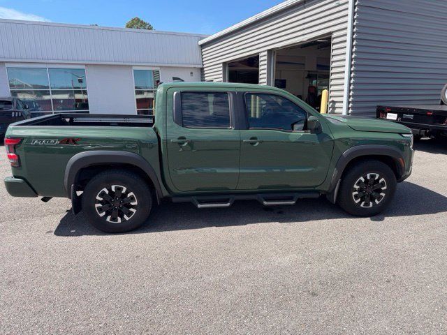 Used 2022 Nissan Frontier PRO-4X AWD/4WD image 4