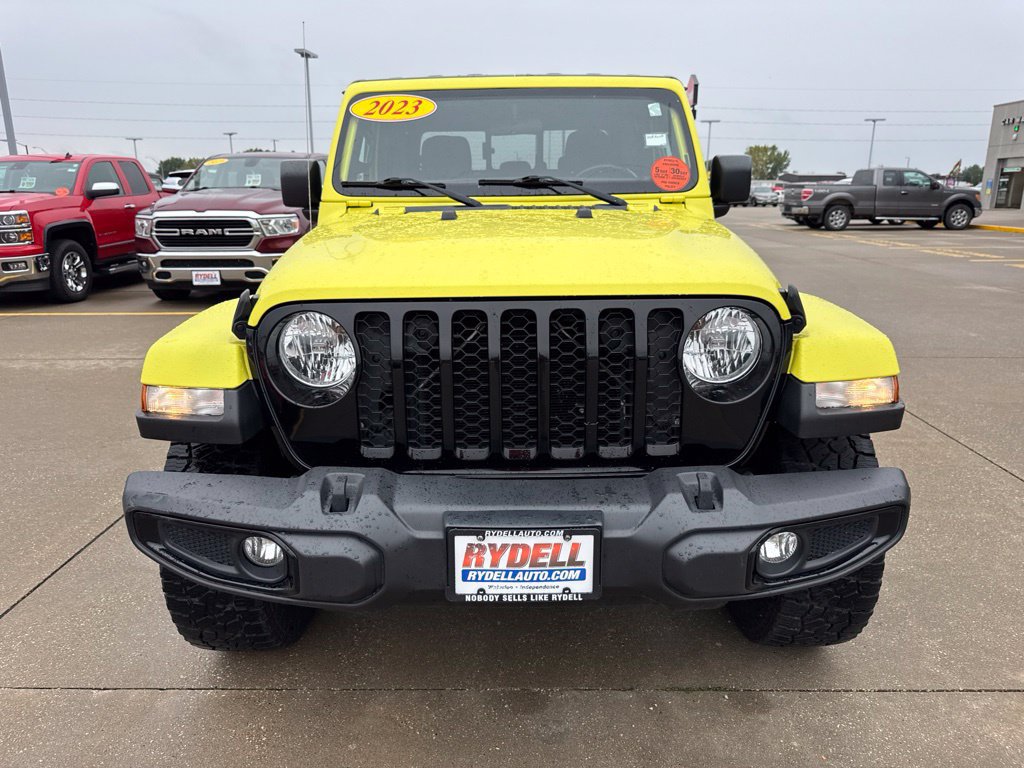Used 2023 Jeep Gladiator Sport AWD/4WD image 24