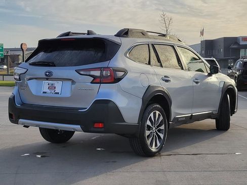 Certified 2025 Subaru Outback Limited image 4