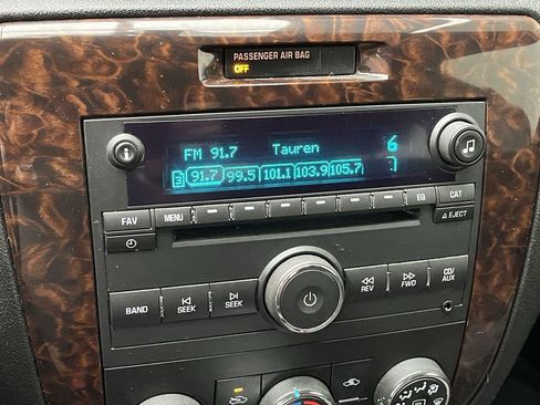 Used 2014 Chevrolet Impala Limited LS FWD image 14