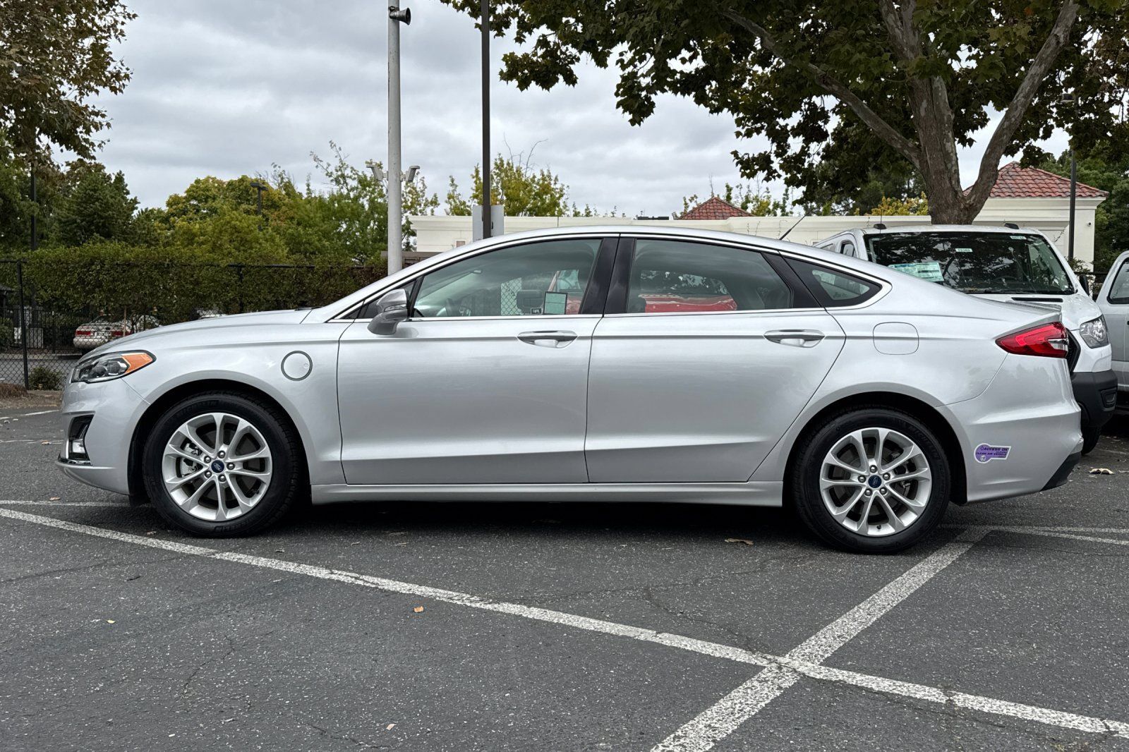 Certified 2019 Ford Fusion Energi Titanium FWD image 8