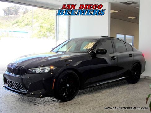 Used 2023 BMW 330i Sedan w/ M Sport Package RWD image 22