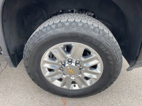 Certified 2024 Chevrolet Silverado 2500 High Country w/ Technology Package image 18