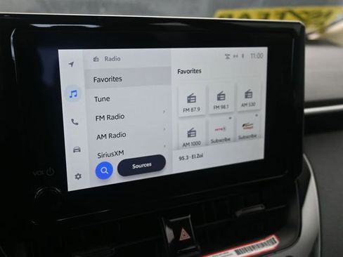 Used 2025 Toyota Corolla LE image 24