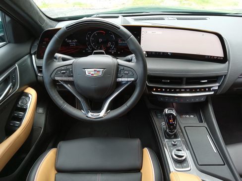 Used 2025 Cadillac CT5 V Blackwing w/ Precision Package RWD image 14