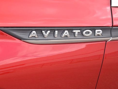 New 2026 Lincoln Aviator AWD image 38