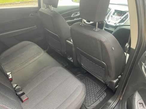 Used 2017 GMC Terrain SLE FWD image 13