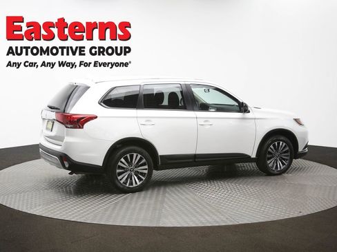 Used 2020 Mitsubishi Outlander ES image 42