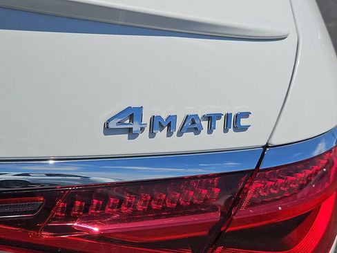 Used 2022 Mercedes-Benz S 500 4MATIC image 15