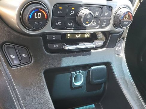 Used 2016 Chevrolet Tahoe LT AWD/4WD image 21