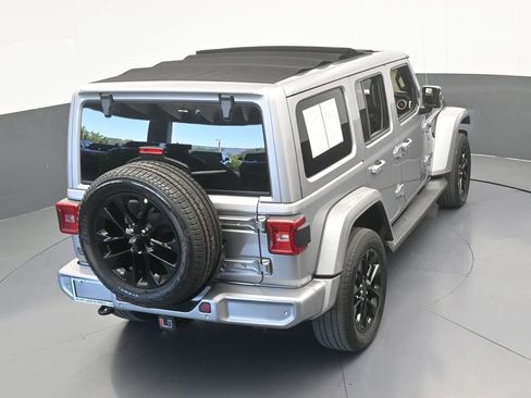 Used 2021 Jeep Wrangler Unlimited Sahara AWD/4WD image 51