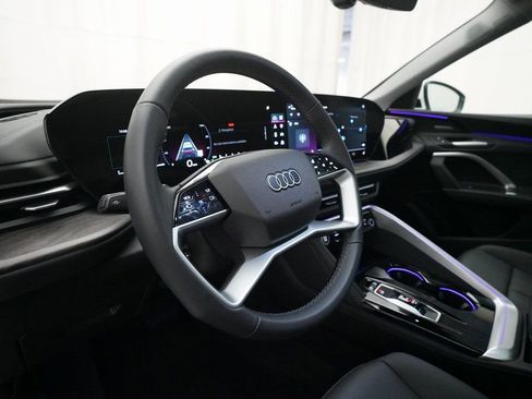 Used 2025 Audi Q5 Premium Plus w/ Premium Plus image 8