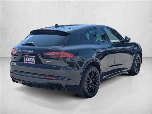 Used 2025 Maserati Grecale Modena AWD/4WD image 5