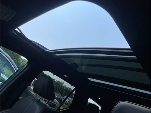 Used 2025 Honda Pilot Black Edition image 12