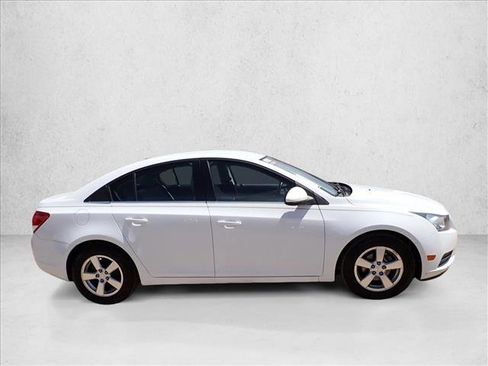 Used 2012 Chevrolet Cruze LT FWD image 5