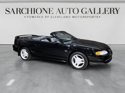 Used 1995 Ford Mustang GT RWD image 12