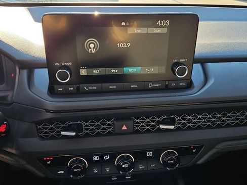 Used 2025 Honda Accord SE image 24