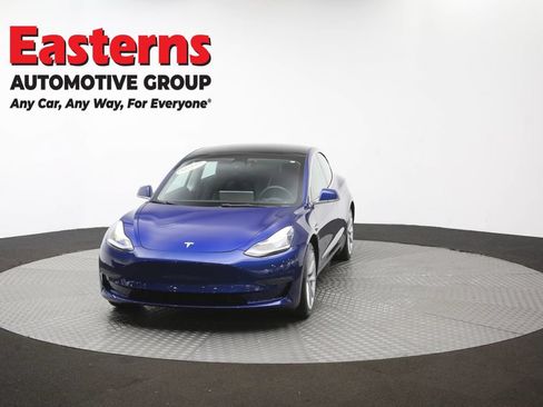 Used 2020 Tesla Model 3 Standard Range RWD image 48