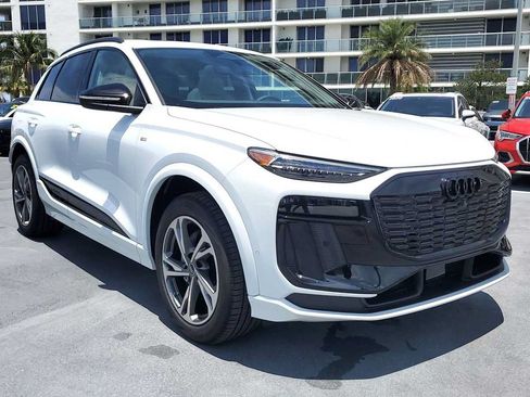 New 2027 Audi Q6 e-tron Premium Plus AWD/4WD image 8