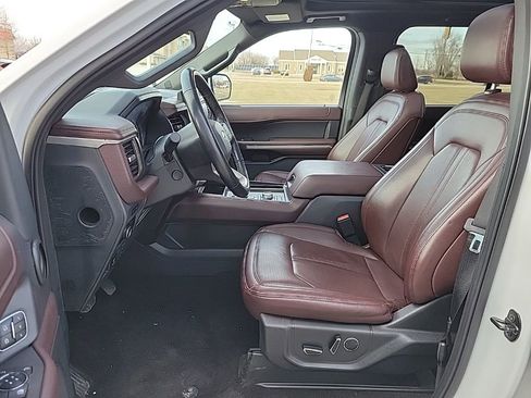 Used 2023 Ford Expedition Max Limited image 8